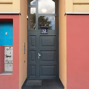  Apartment Stilvolle Urbane Auszeit L Lf19