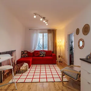 Cosy Brand New Apartament