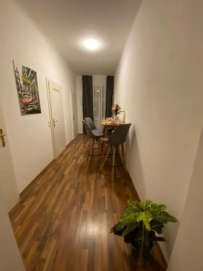 Apartament Gesamte Unterkunft In Zentrumsnaehe Wiedeń