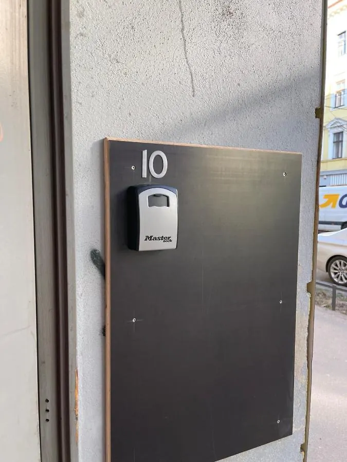 Gesamte Unterkunft In Zentrumsnaehe Wiedeń